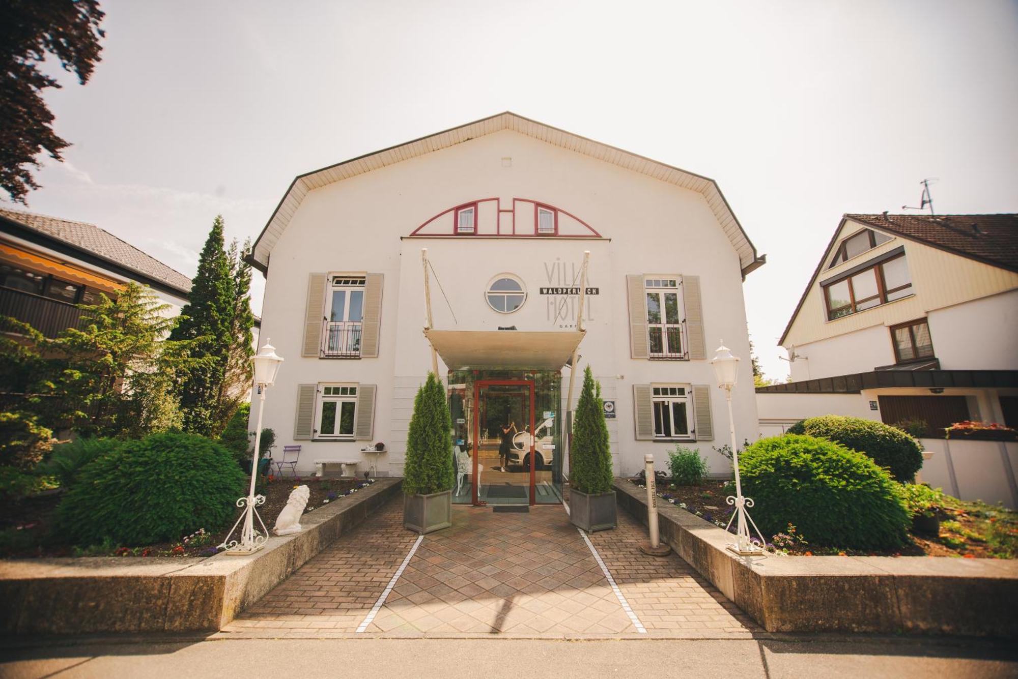 Villa Waldperlach By Blattl München Buitenkant foto